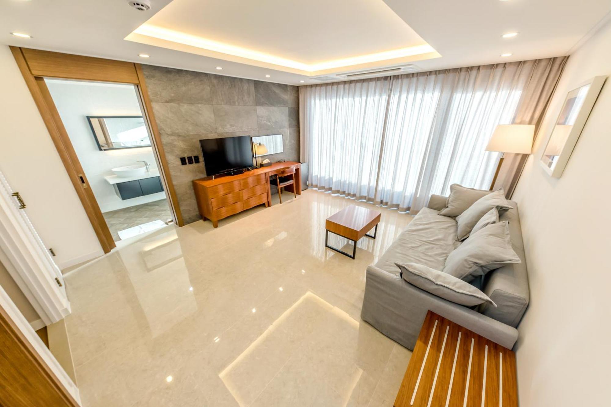 Arts Spa&Poolvilla Чечжу Екстер'єр фото
